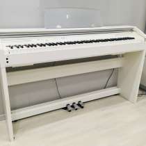Цифровое фортепиано CASSIO PX 750 we (88 клавиш), в Богдановиче