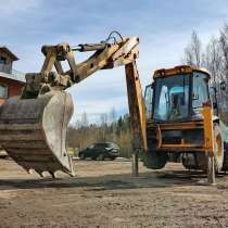 JCB 3CX б/у экскаватор-погрузчик 2010 года, в Санкт-Петербурге