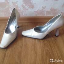 Белые свадебные туфли, в Тольятти