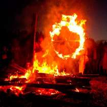 Купальская ночь воды и огня на Вьюлке, в Москве