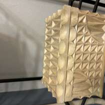 Шкатулка резная, в Москве