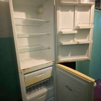 Продам холодильник, в Казани