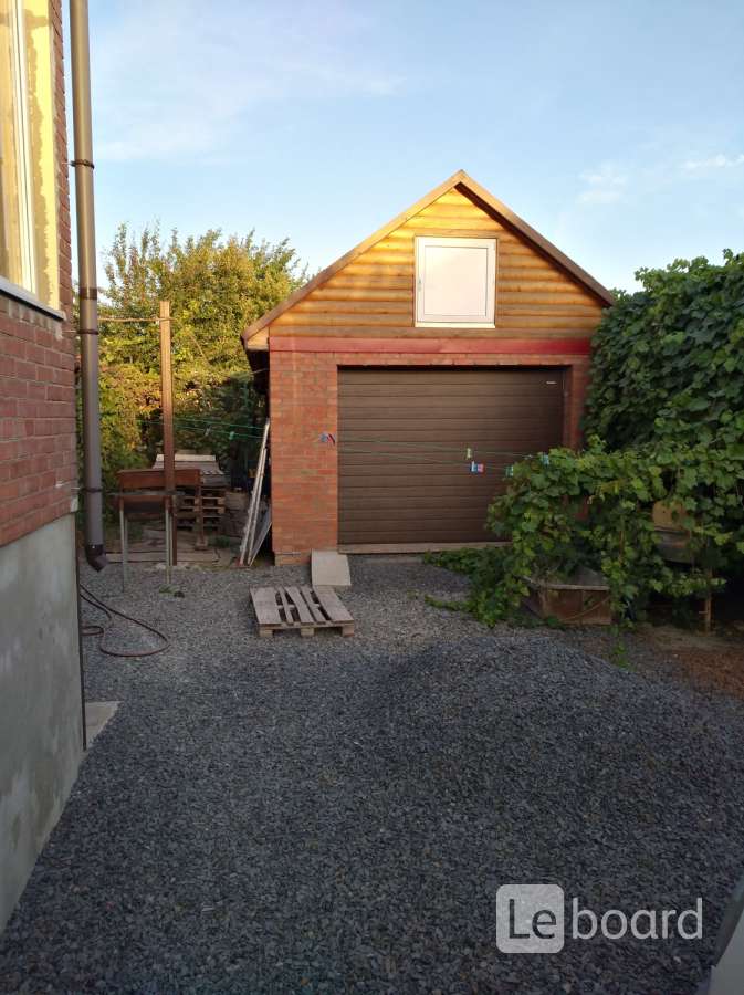 Дом. Дома без хозяев в аксае. Частный дом в аксае. Дома без хозяев в аксае. Дома без хозяев в аксае.